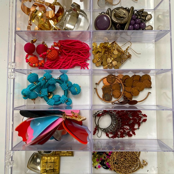 Earring Bundle - Picture 1 of 11